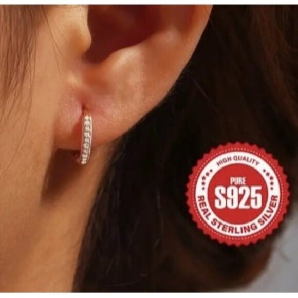 18k Gold Plated Sterling Silver Simulated Diamond Zircon Huggie Earrings - Picture 1 of 8